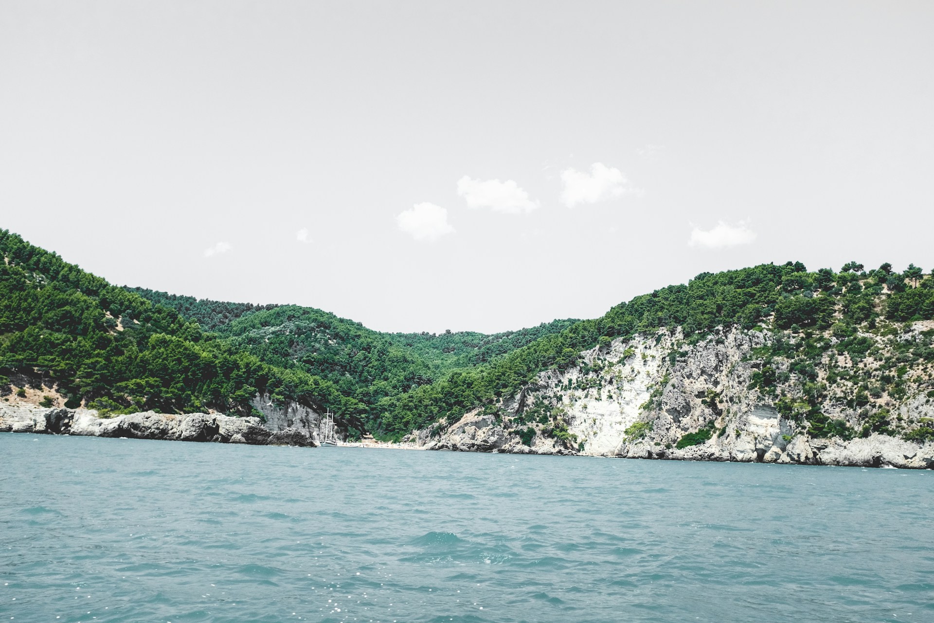 Nello sperone roccioso del Gargano ci sono alcune delle spiagge più belle d'Italia