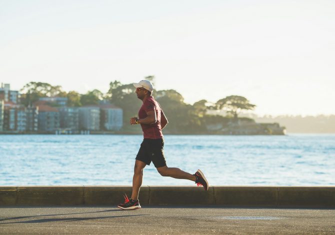 Queste sono le maglie da running per andare a correre con il caldo