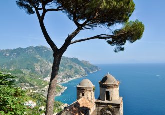 Costiera Amalfitana: l paradiso verticale tra borghi, calette e limoni