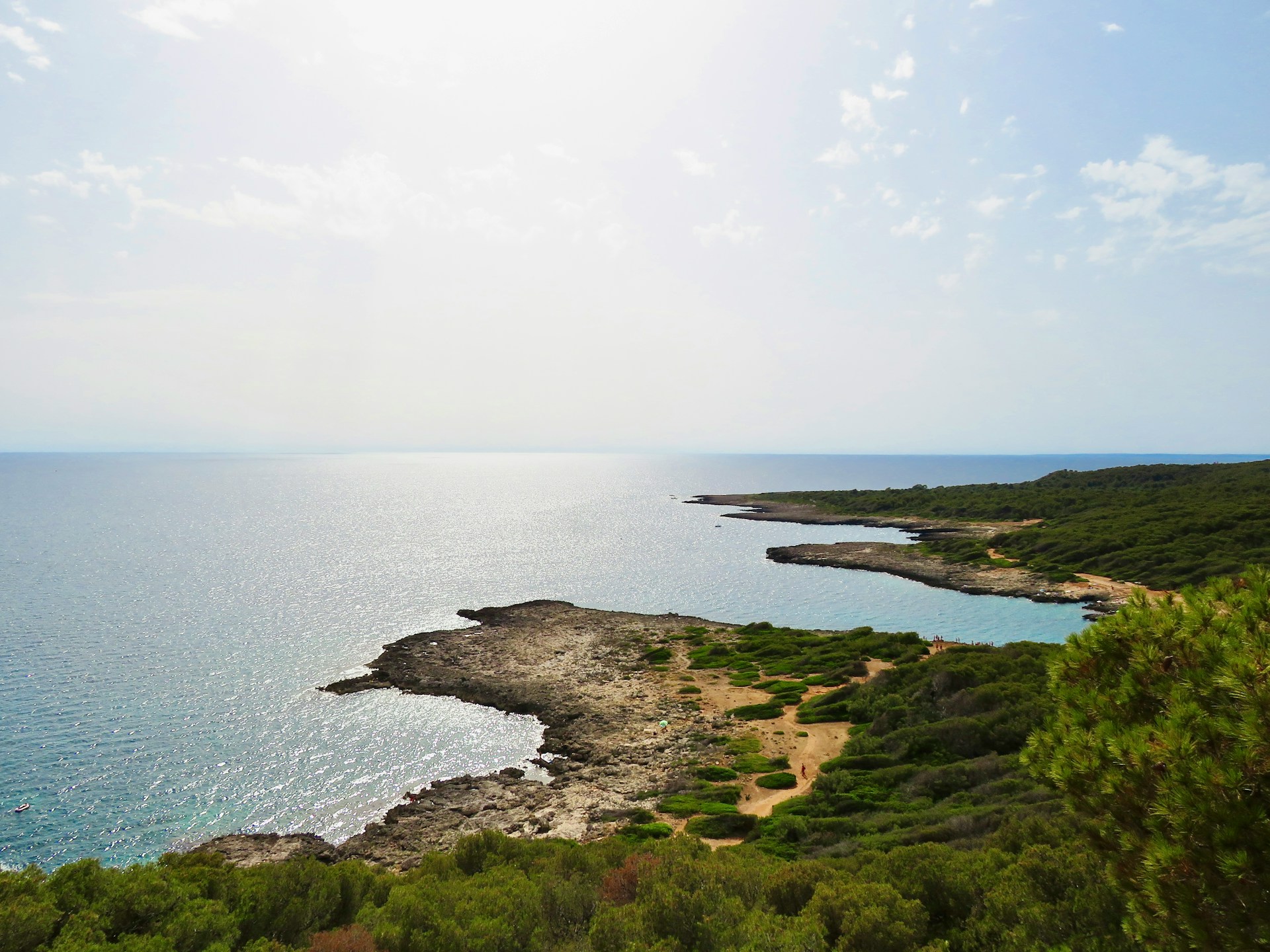 Salento: Il Tacco d'Italia, Tra Spiagge Caraibiche e Scogliere Mozzafiato