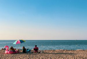 Stare al mare stanca