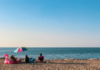 Stare al mare stanca