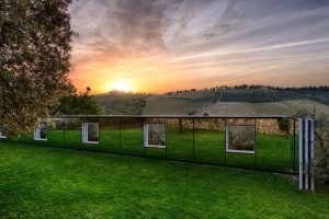 Arte, vino e paesaggio: il 17 e 18 ottobre 14 cantine, dal Trentino alla Sicilia, aprono le loro porte con visite guidate e attività gratuite