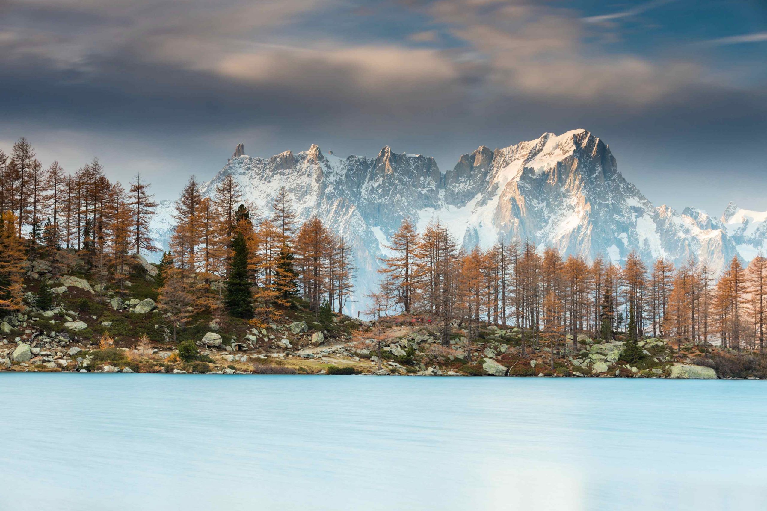 Lago d'Arpy in autunno: cosa fare e come arrivare
