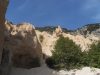 lame-rosse-formazioni-rocciose-dalle-tonalit-rosse-che-ricordano-i-deserti-del-colorado-immerse-in-un-paesaggio-naturale-spettacolare-e-suggestivo