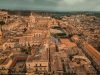 noto-eleganza-barocca-e-luce-dorata-autunnale-rendono-le-sue-strade-e-piazze-unesperienza-culturale-e-visiva-unica