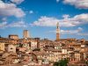 siena-vive-ancora-nel-suo-medioevo-armonia-e-orgoglio-scolpiti-in-pietra-piazze-che-respirano-ordine-contrade-che-custodiscono-identit