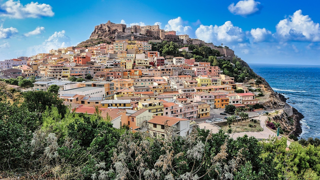 Castelsardo, borgo colorato Sardegna
