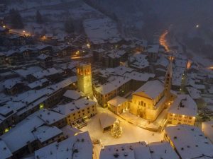 Bormio_centro_storico_natale