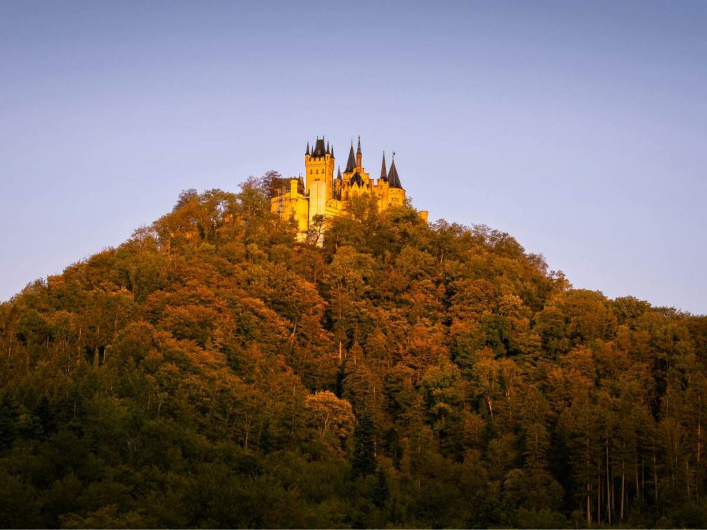 Castello Hohenzollern, autunno