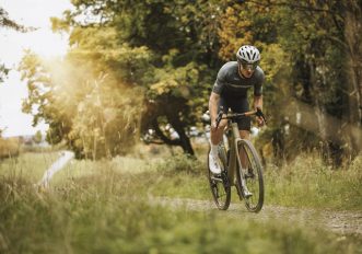 Se ti piace il gravel, e anche andare forte, ora c'è questa bici Merida Mission
