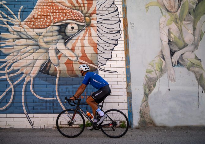 Le Marche in un colpo di pedale: 800 km di itinerari da vivere lentamente