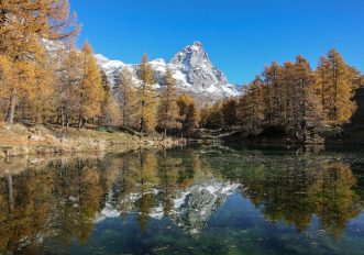 VALLE D_AOSTA-Lago Blu e Cervino autunno (foto Enrico Romanzi)-3118