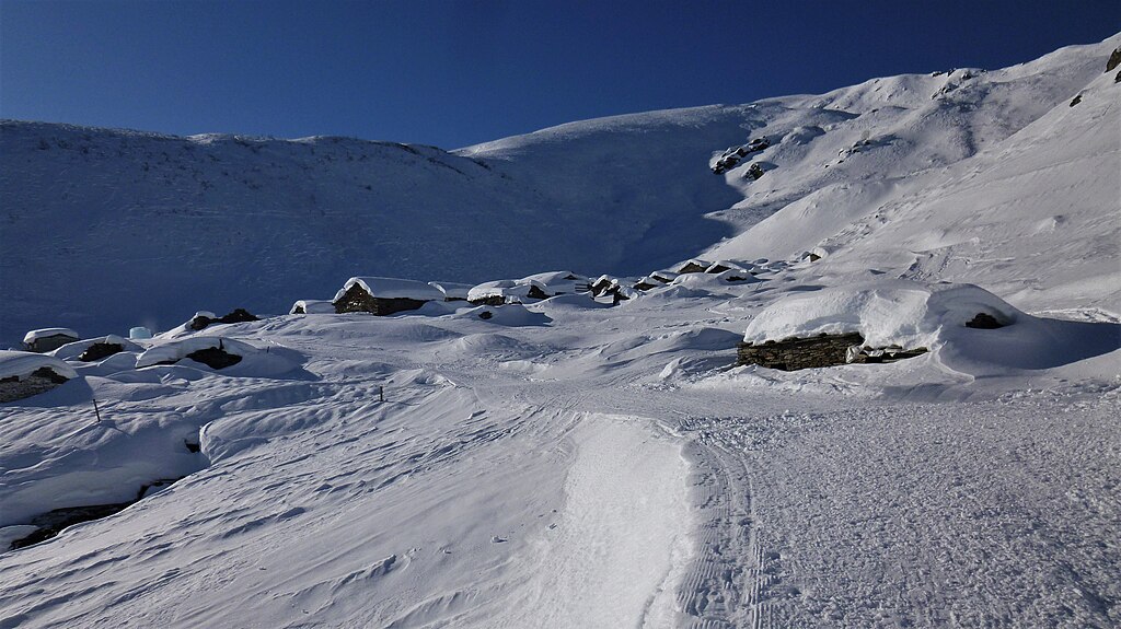 Skipass a prezzi folli? Ecco le 5 località italiane 'segrete' dove sciare costa ancora meno di 40 euro