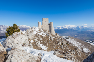 borghi-di-pietra-Italia-inverno