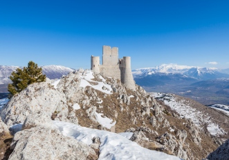 borghi-di-pietra-Italia-inverno