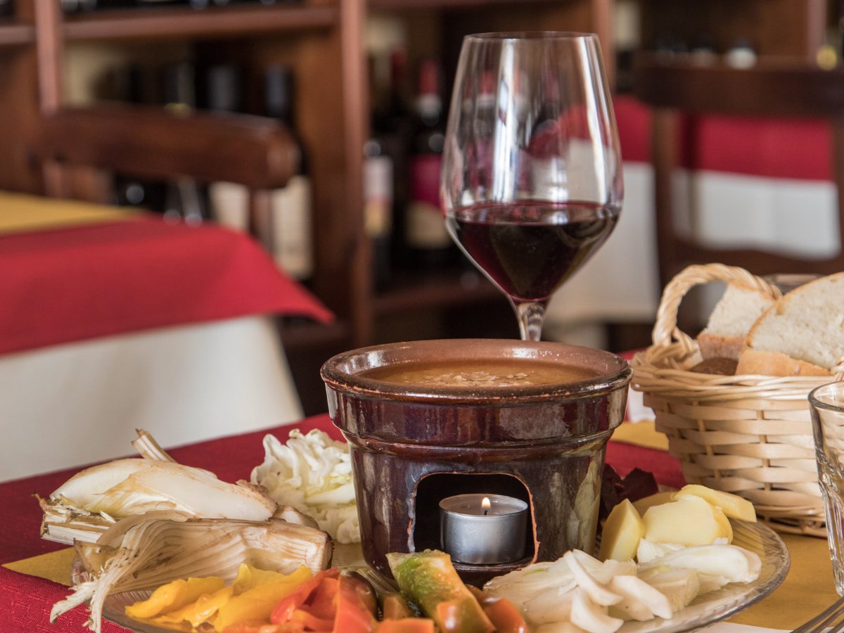 Bagna Cauda, specialità del Piemonte