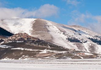 Castelluccio di Norcia escursioni invernali