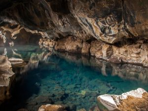 Grjótagjá a Mývatn