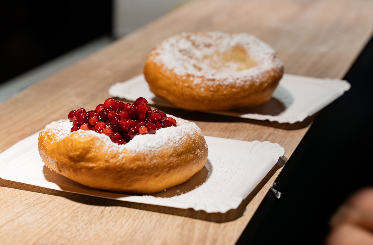In Tirolo i mercatini di Natale sono anche in montagna e sul lago