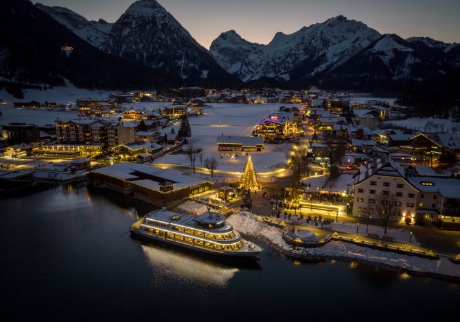 In Tirolo i mercatini di Natale sono anche in montagna e sul lago