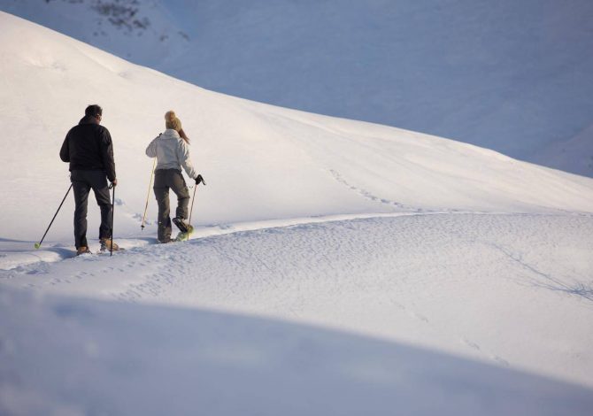 Ciaspole in Valle d'Aosta: i 15 itinerari più belli (ai piedi dei giganti)