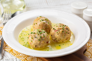 canederli-brodo