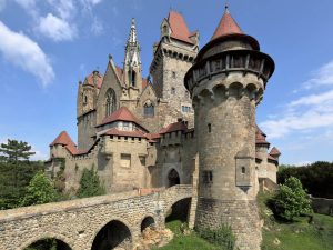 Burg Kreuzenstein, Austria
