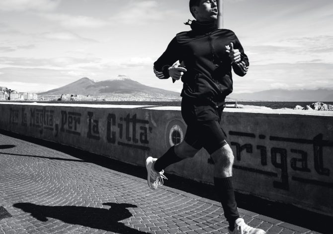 Non fare sempre la stessa attività sportiva: la scienza spiega perché la varietà è il segreto di benessere e longevità