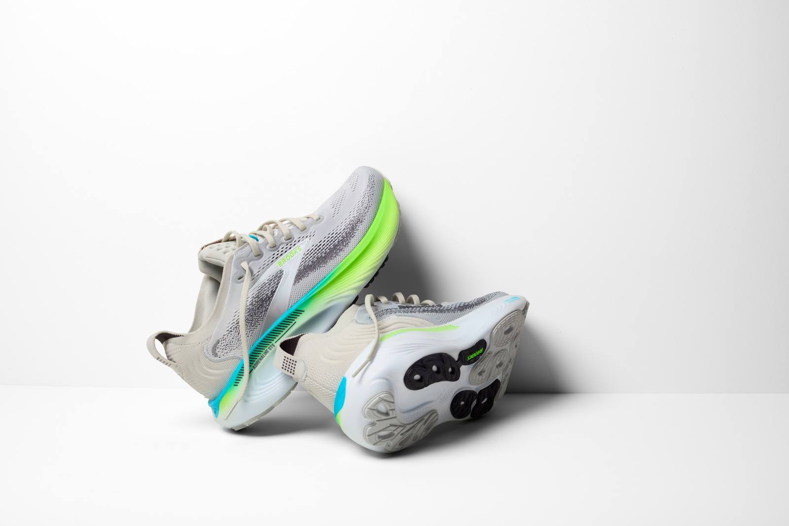 Brooks Adrenaline GTS 25