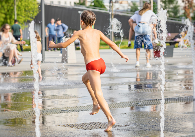 multe-turisti-estate-europa