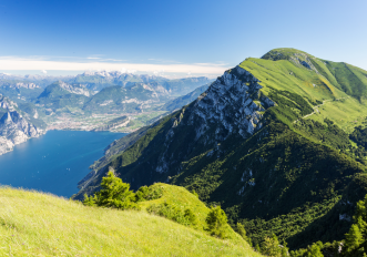 monte-baldo-lago-garda-primavera-escursioni