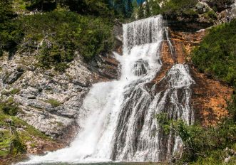 Cascate di montagna in Italia