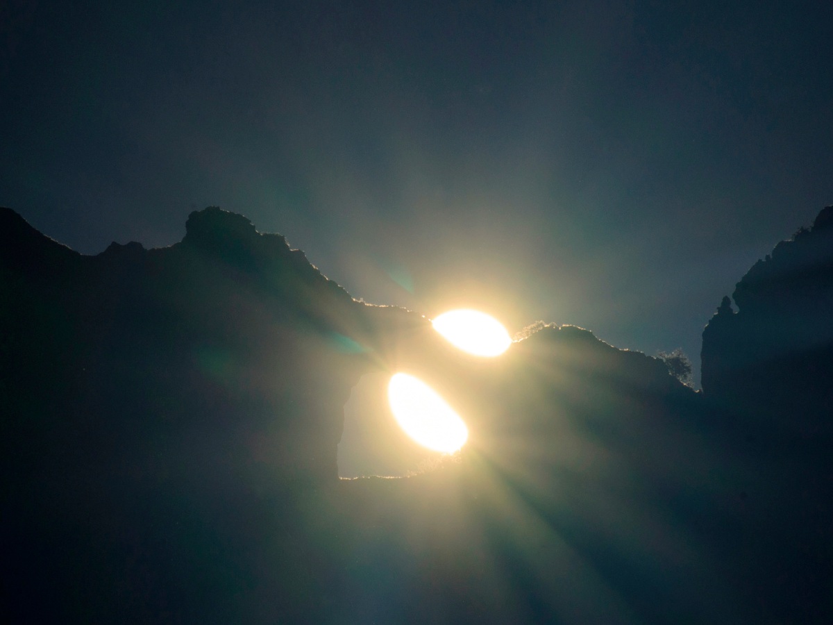 Il doppio tramonto del Monte Forato