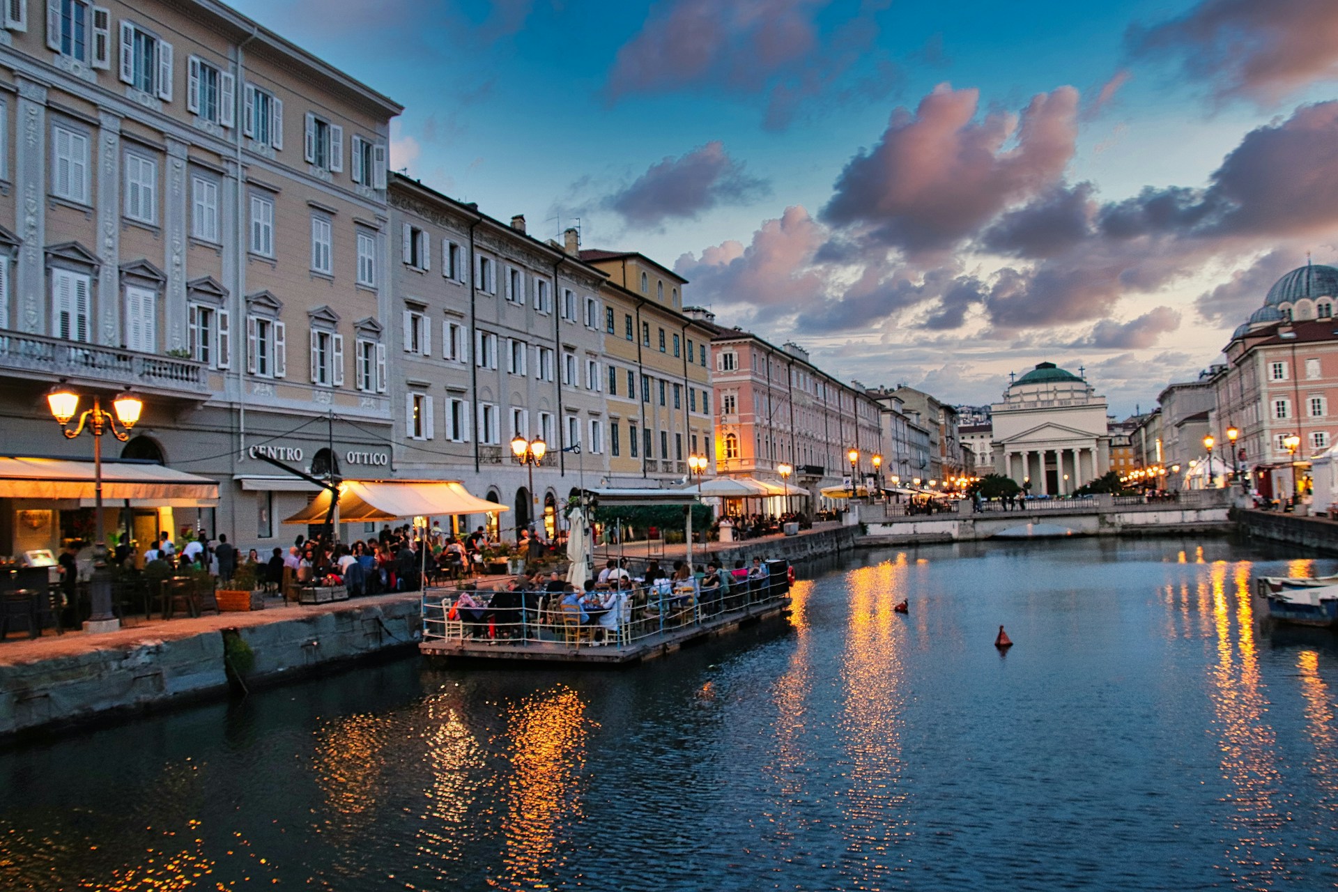 Le 7 città italiane più belle da scoprire a piedi