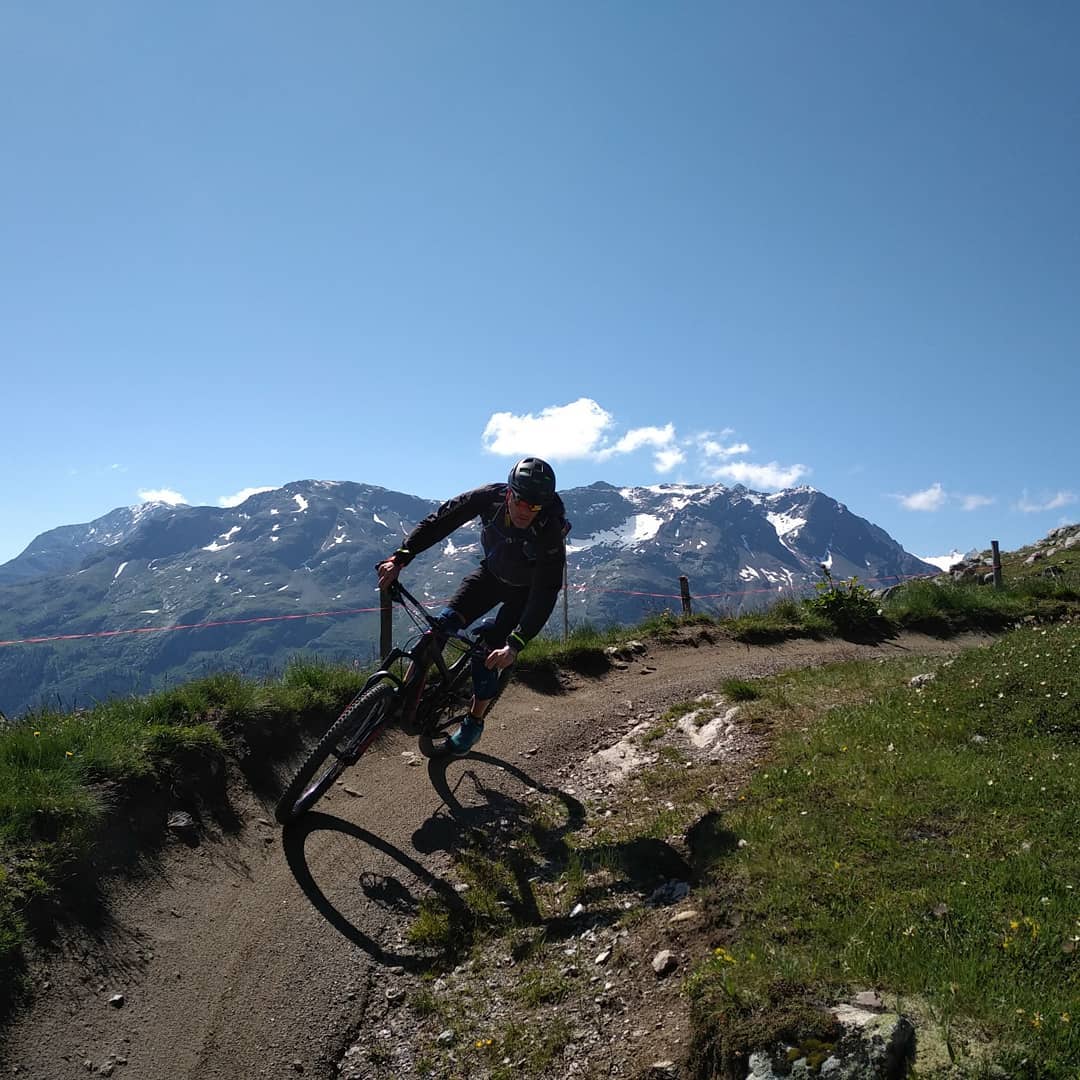Ho scoperto perché canto quando vado in bici