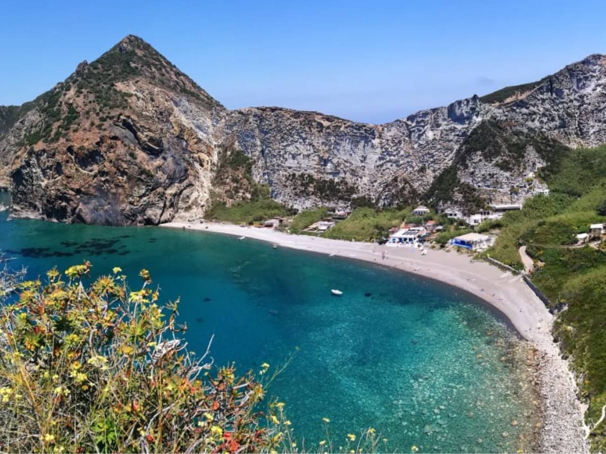 Cala del Porto, Palmarola
