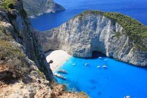 Navagio-Beach-Zacinto