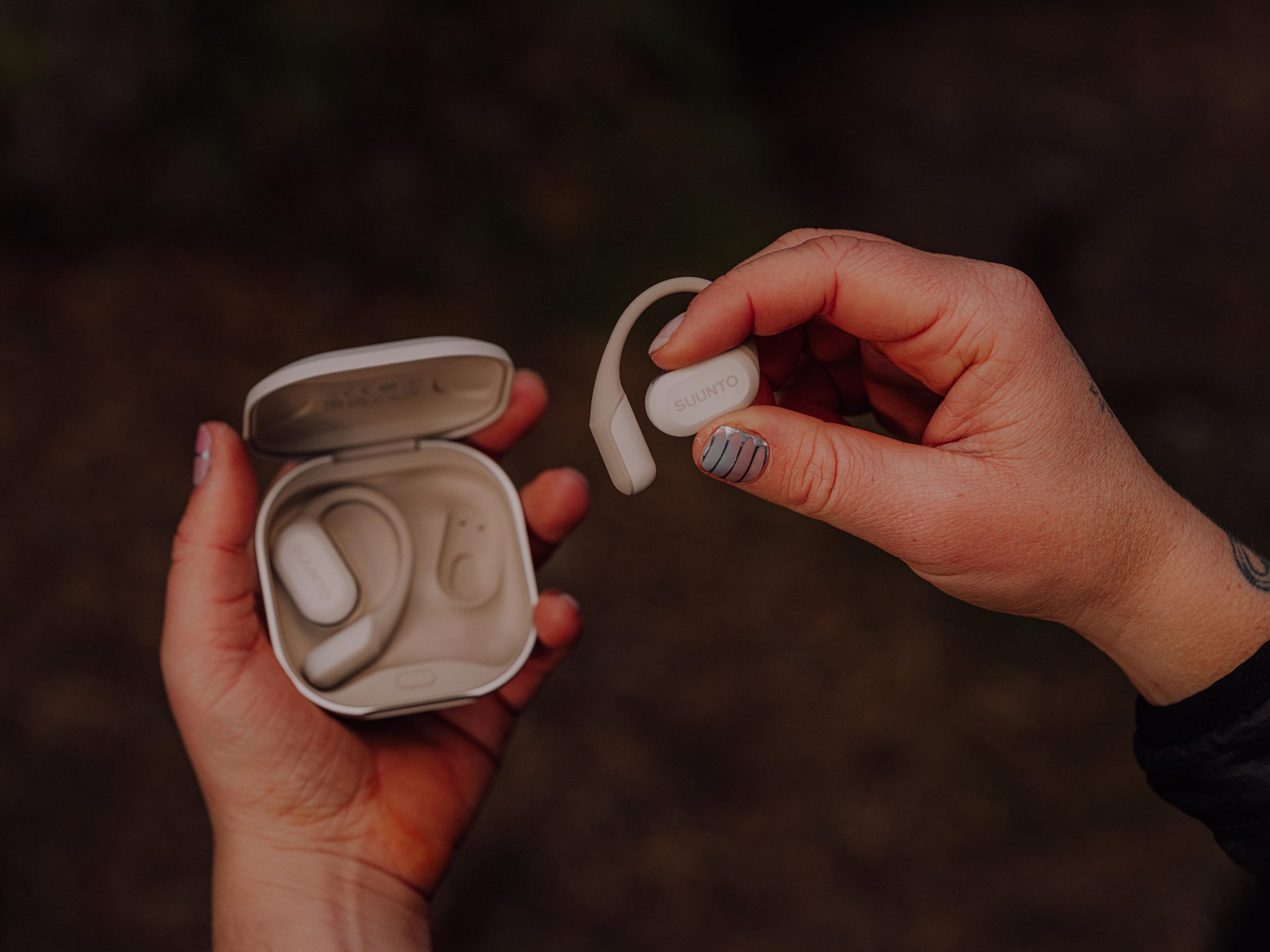 suunto-spark-cuffie-open-ear-a-conduzione-aerea-per-la-corsa
