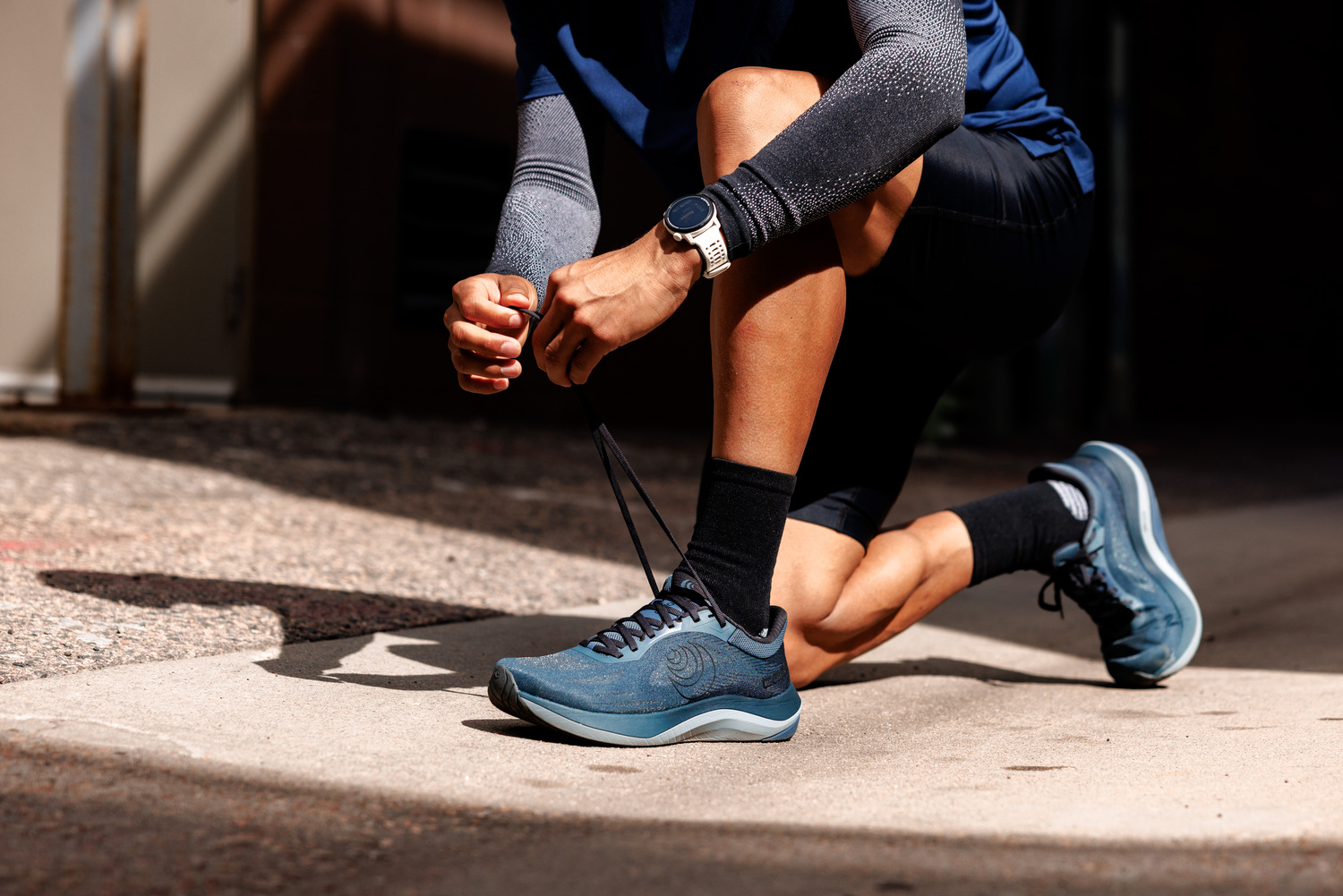 Topo Athletic Ultrafly 5 Men - Allenamento Quotidiano con Zipfoam in Blu