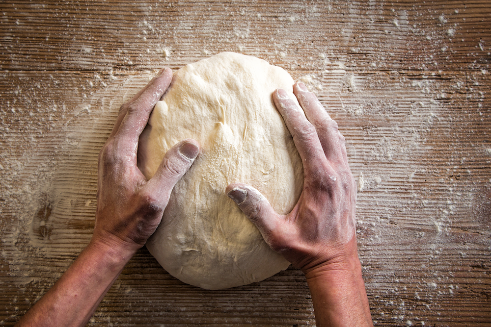 mangiare-pane-fatto-in-casa