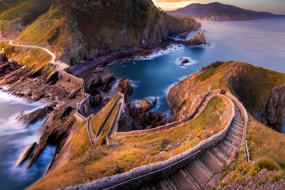 Gaztelugatxe-spagna-roccia