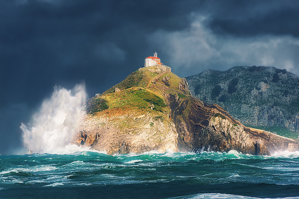Gaztelugatxe-spagna-roccia-oceano