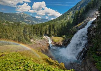 Cascate più belle d'Europa in primavera