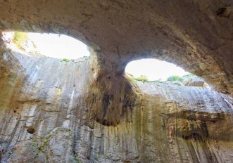 Occhi di Dio, Bulgaria