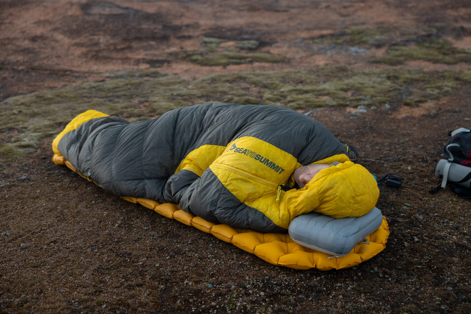 Con Camp Plus Self Inflating Mat e Spark Down di Sea to Summit