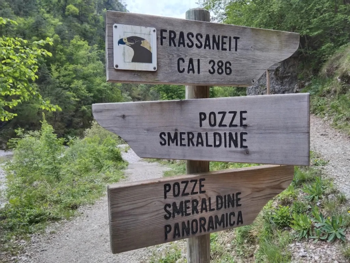 pozze-smeraldine-sentieri
