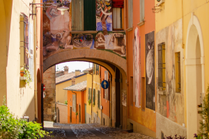 dozza-emiia-murales
