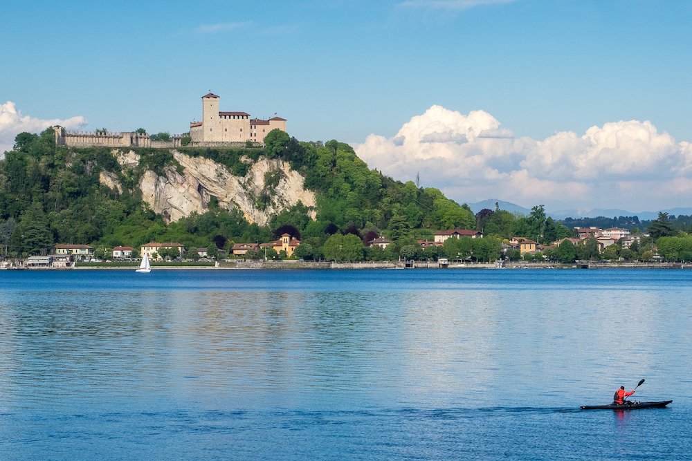 angera-rocca-lago-maggiore
