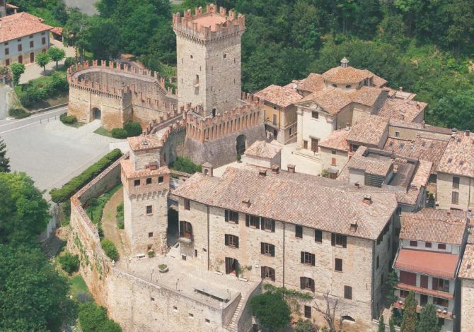 Castello di Vigoleno, Emilia-Romagna